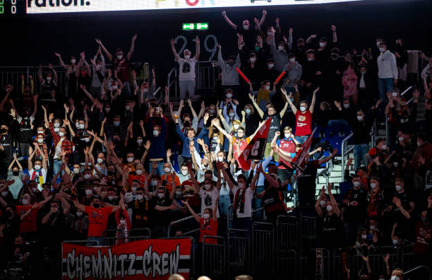 科纳特受困 科纳特受困